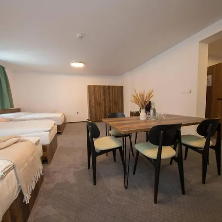 Hotel Wellness Zavadilka *
