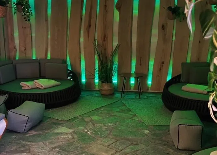 Wellness Zavadilka Hotell *
